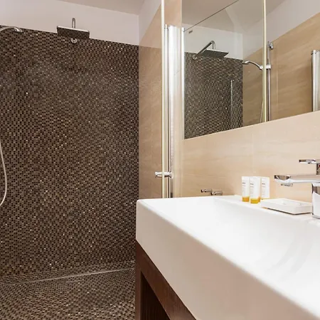 Center Exclusive By Renters Prestige Warszawa
