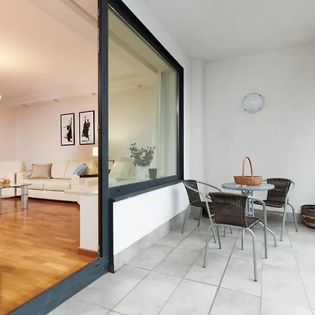 Center Exclusive By Renters Prestige Varsóvia